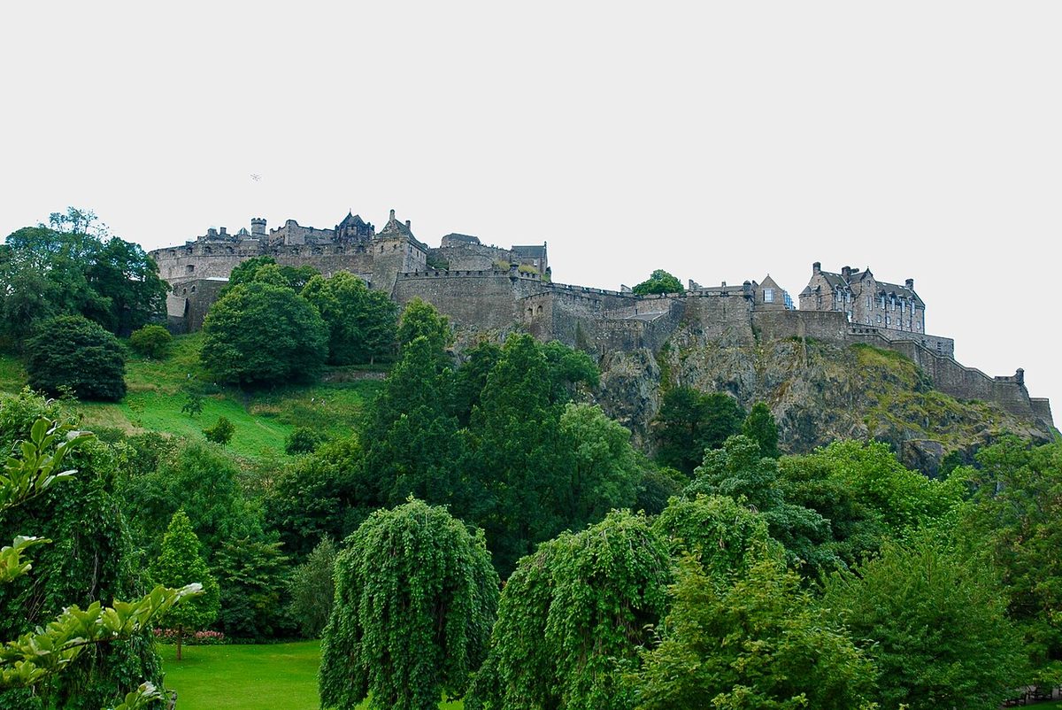 Edinburgh Castle from Princes Street Gardens